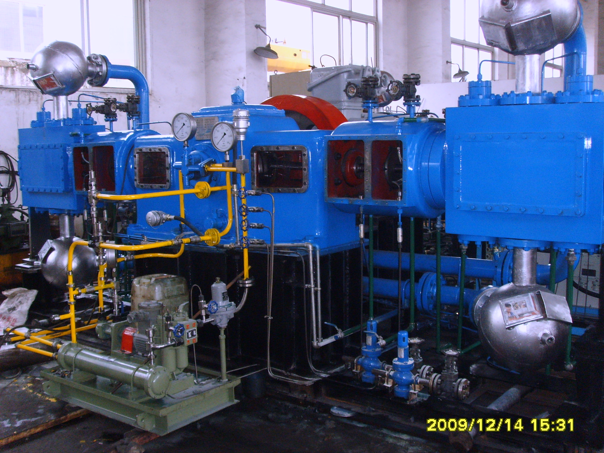 中石化洛阳金达石化DW-3.7/16-26型氢气压缩机